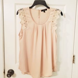 🥂 3 for 25..Charmed by Eve. Light pink blouse